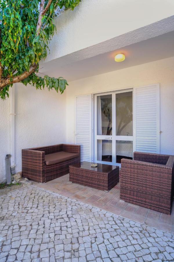 Casa Caravela, Luz Buitenkant foto